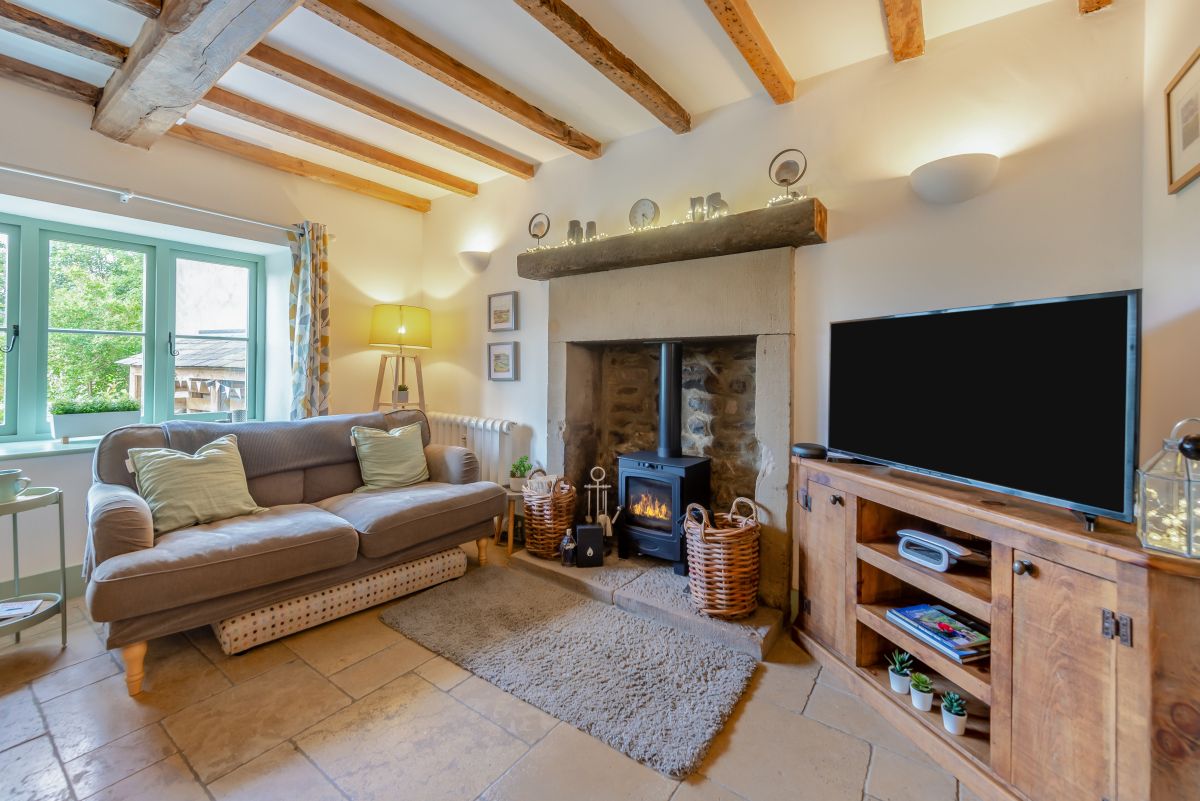 The Cottage in Lea, listing photograph 10