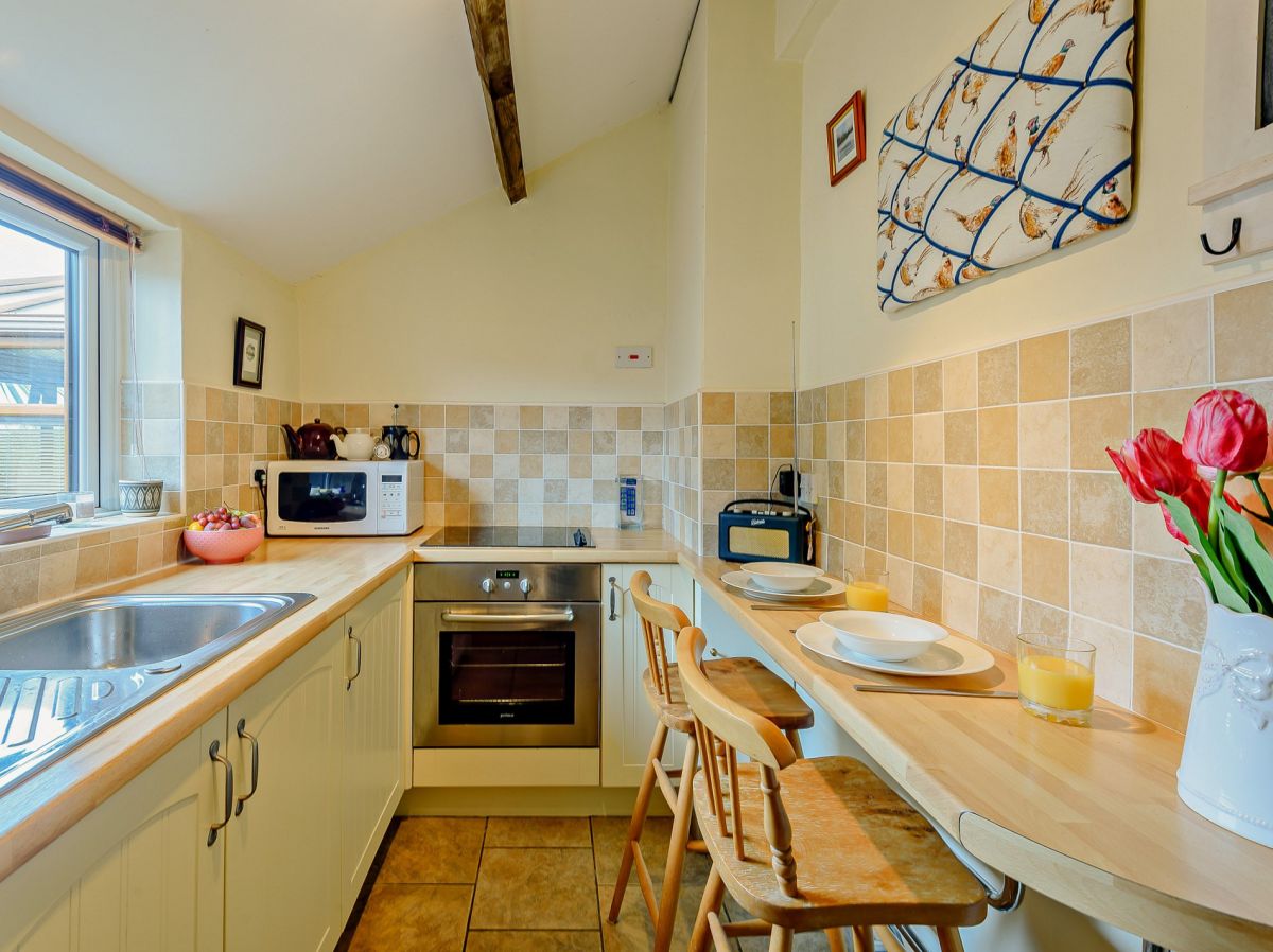 Cobble Cottage Retreat, listing photograph 6