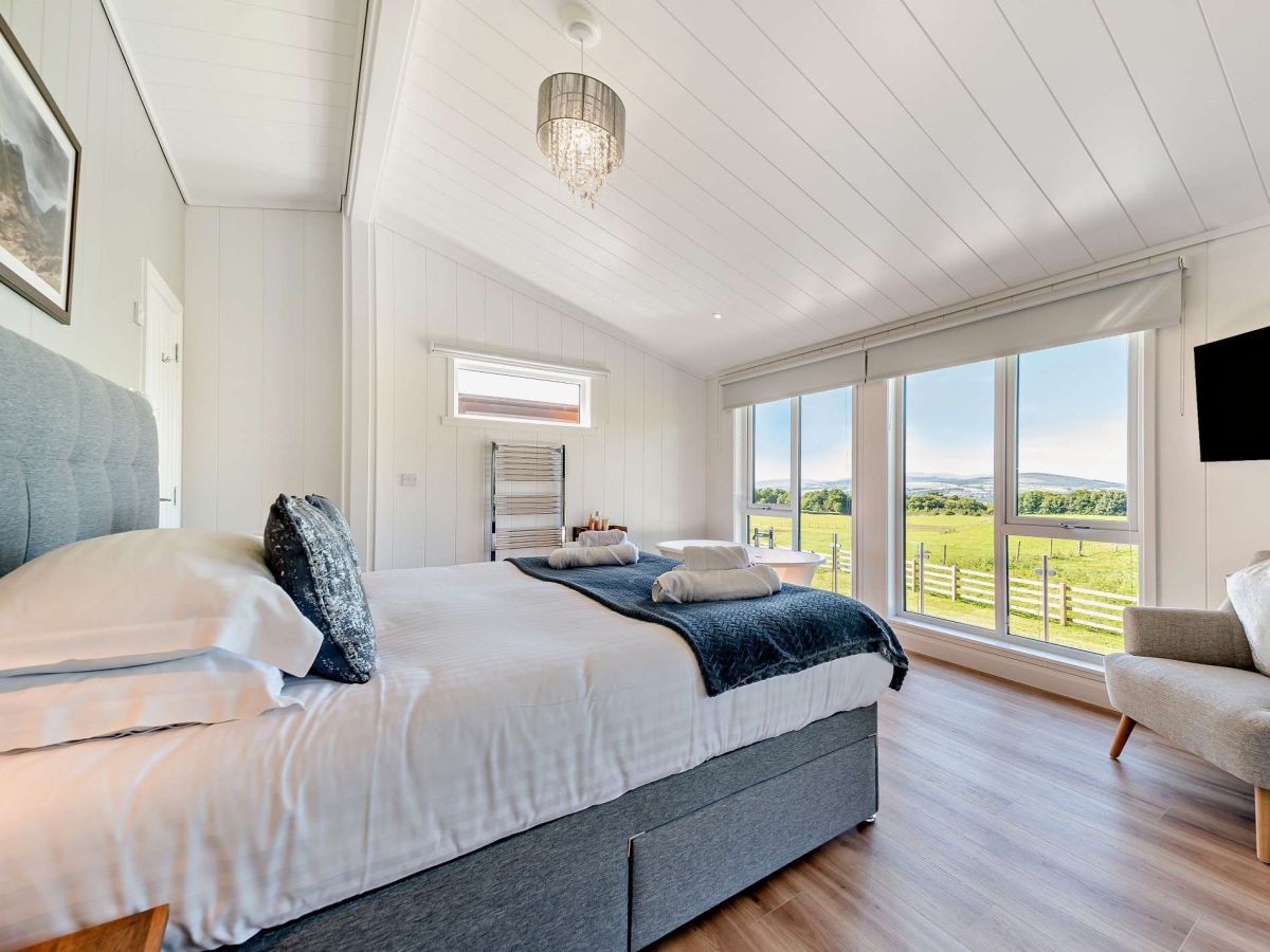 Glencoe - Executive, listing photograph 6