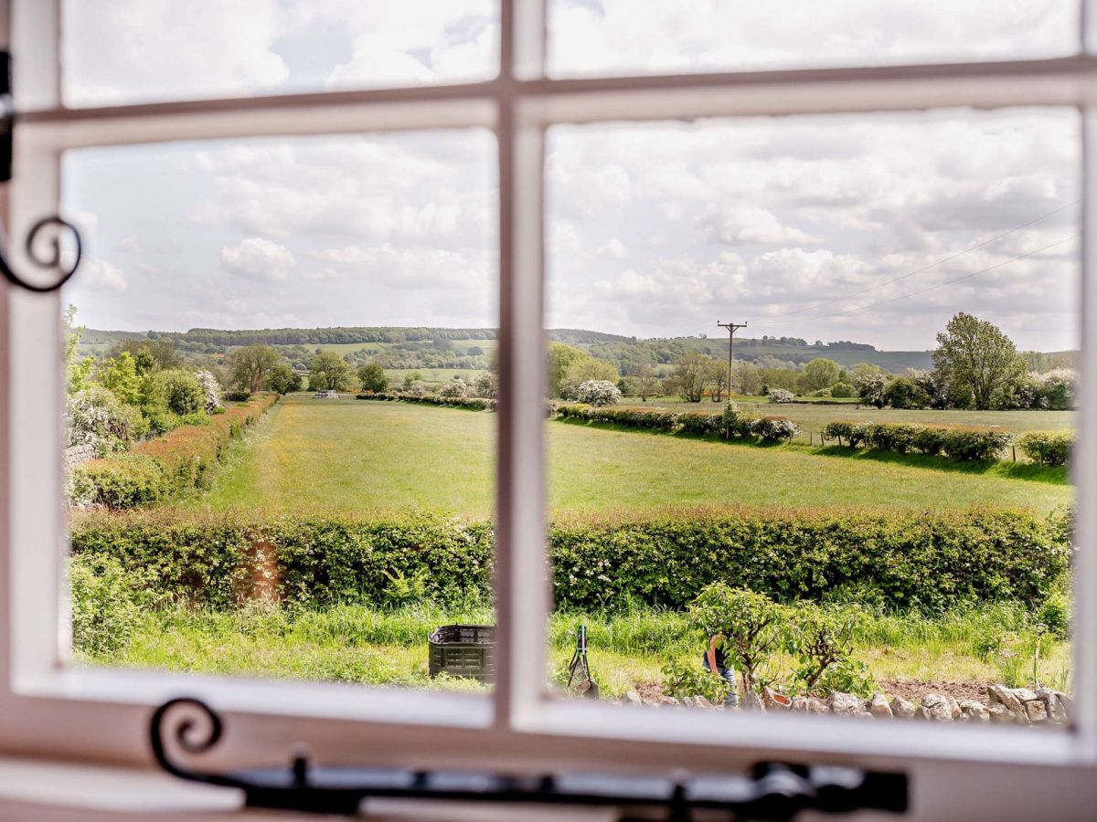 Middle Farm Cottage, listing photograph 12