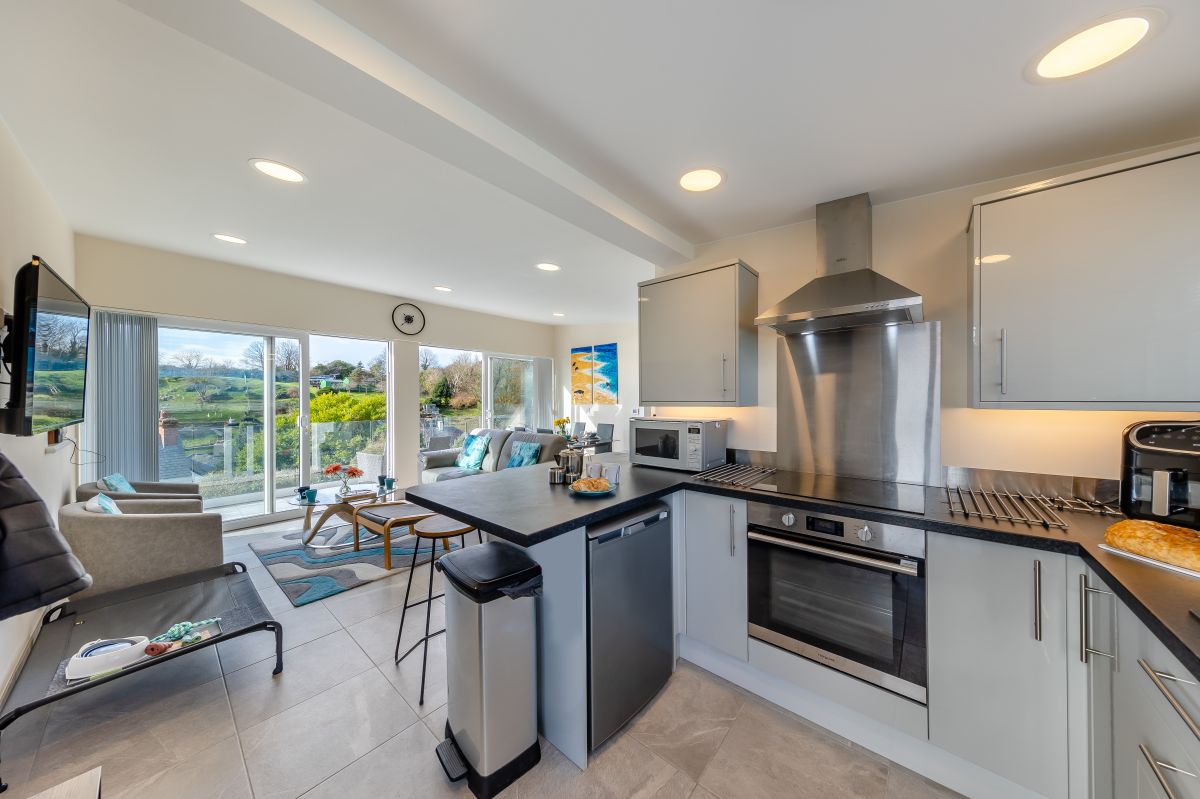 Nyth Glan Y Mor, listing photograph 8