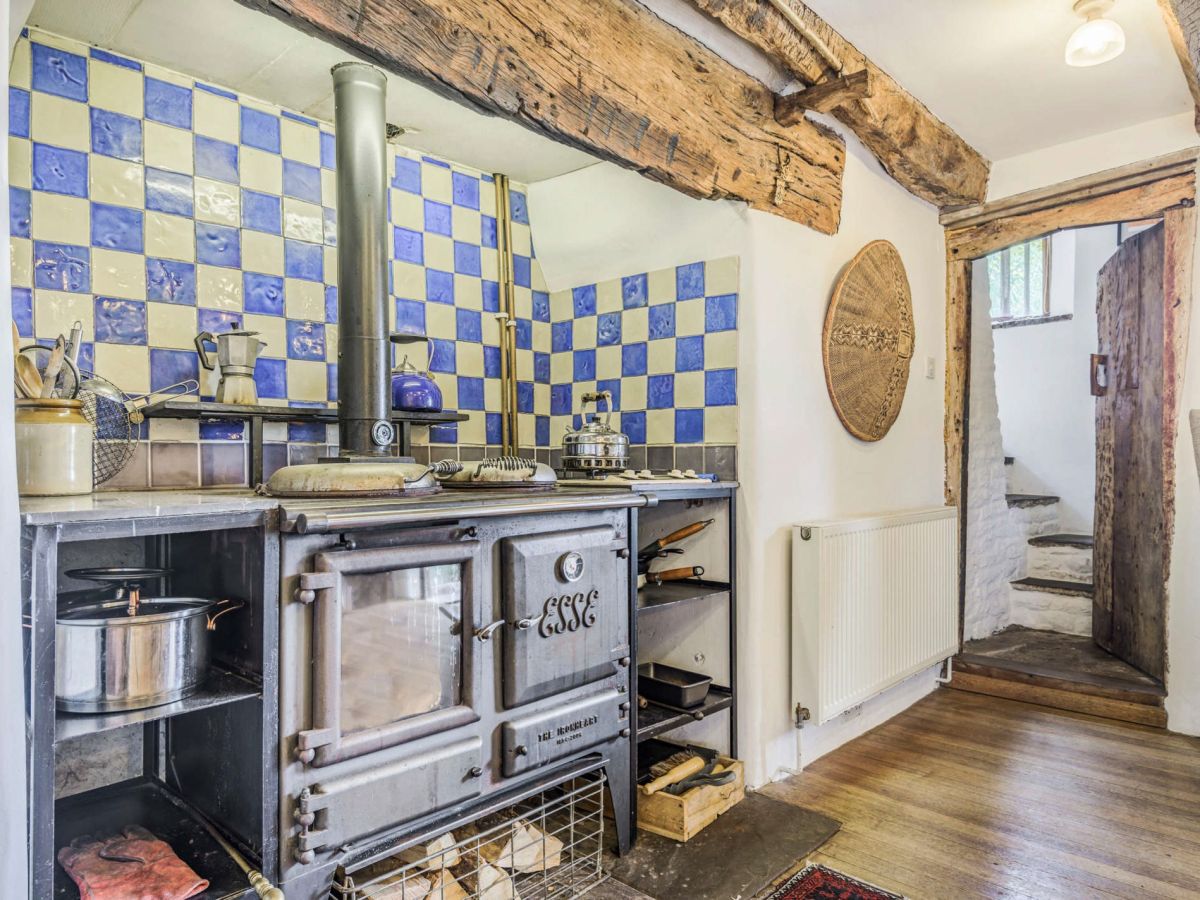 Blackthorn Cottage, listing photograph 9