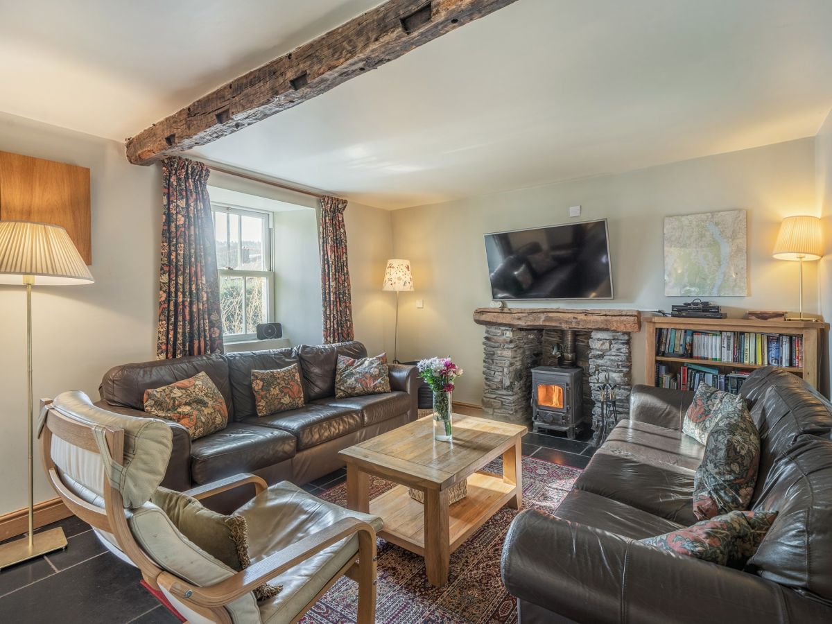 Honeysuckle - Hawkshead, listing photograph 3