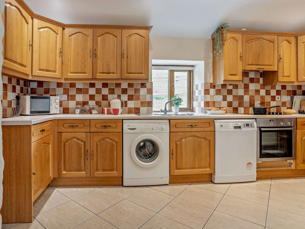 Mawr Dew Cottage, listing photograph 12