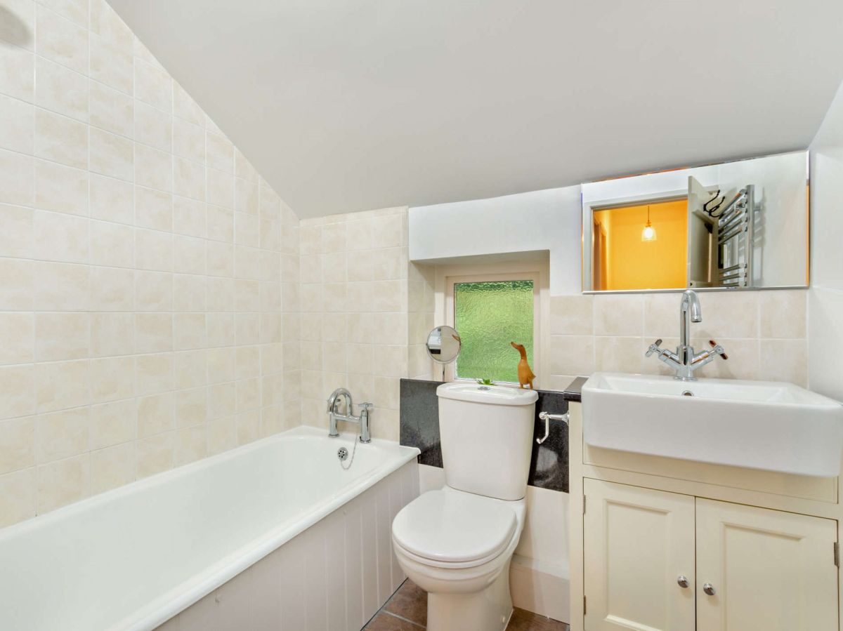 Annies Cottage Glenridding, listing photograph 12