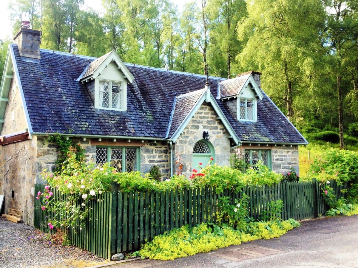 Swallow Cottage - Cannich, listing photograph 2