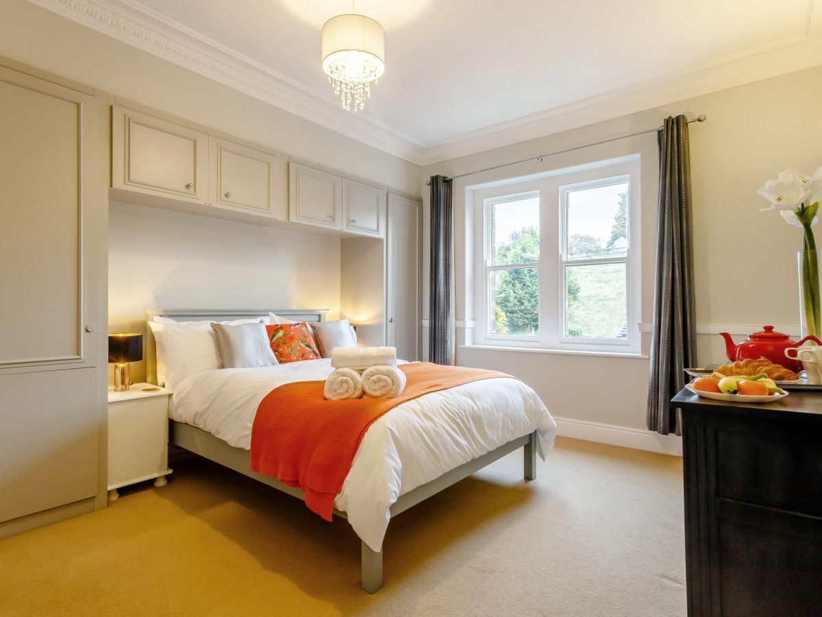 Fox House, listing photograph 11