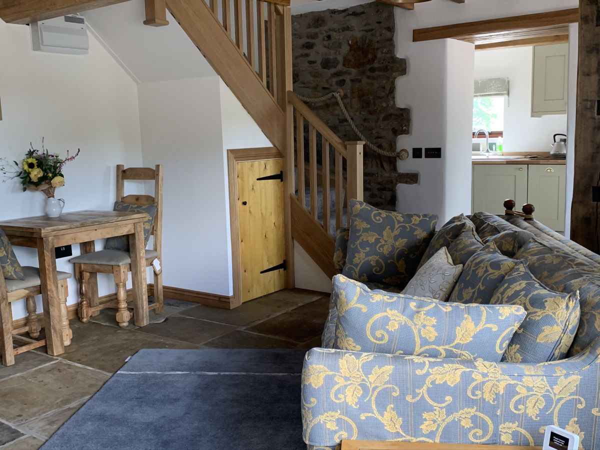 Red Squirrel Cottage, listing photograph 7