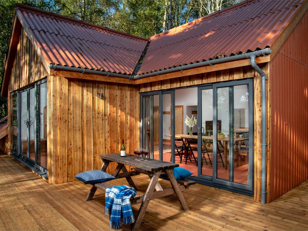Larchwood Bothy, listing photograph 4