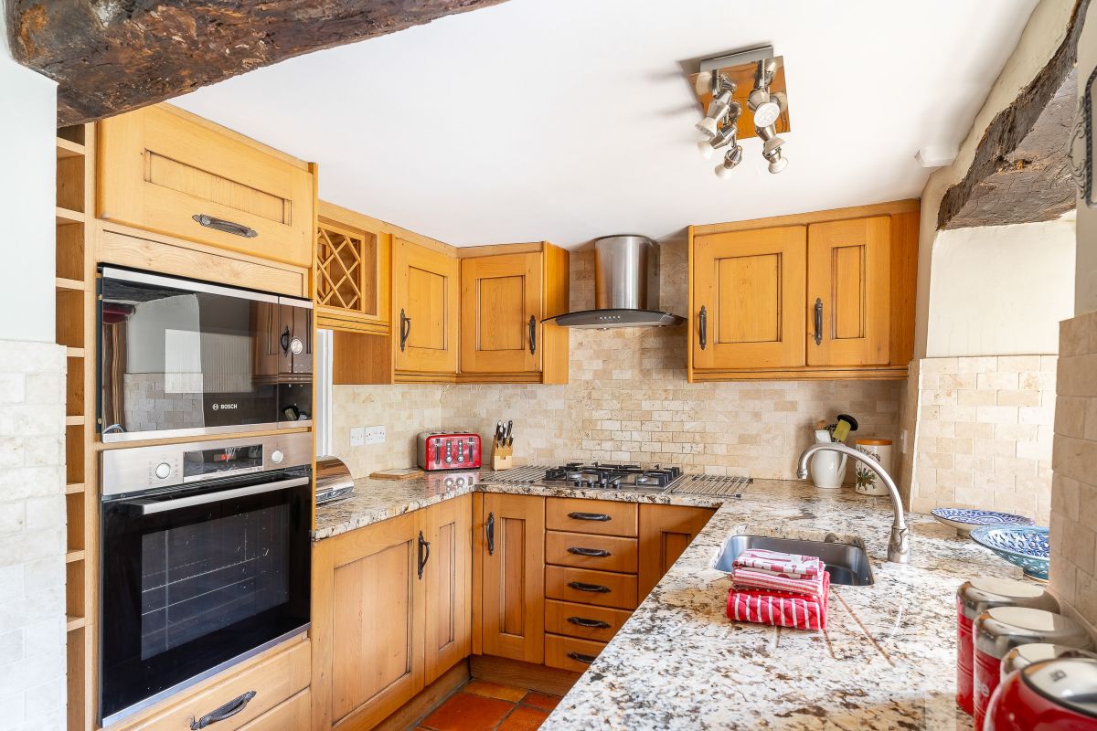 Old Farmhouse, listing photograph 3