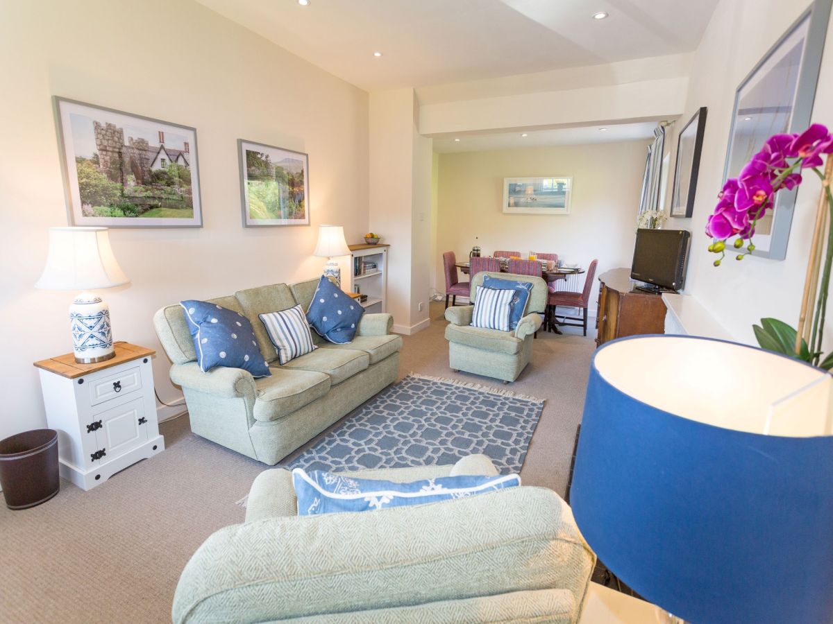 Machrie Farm Cottage, listing photograph 3