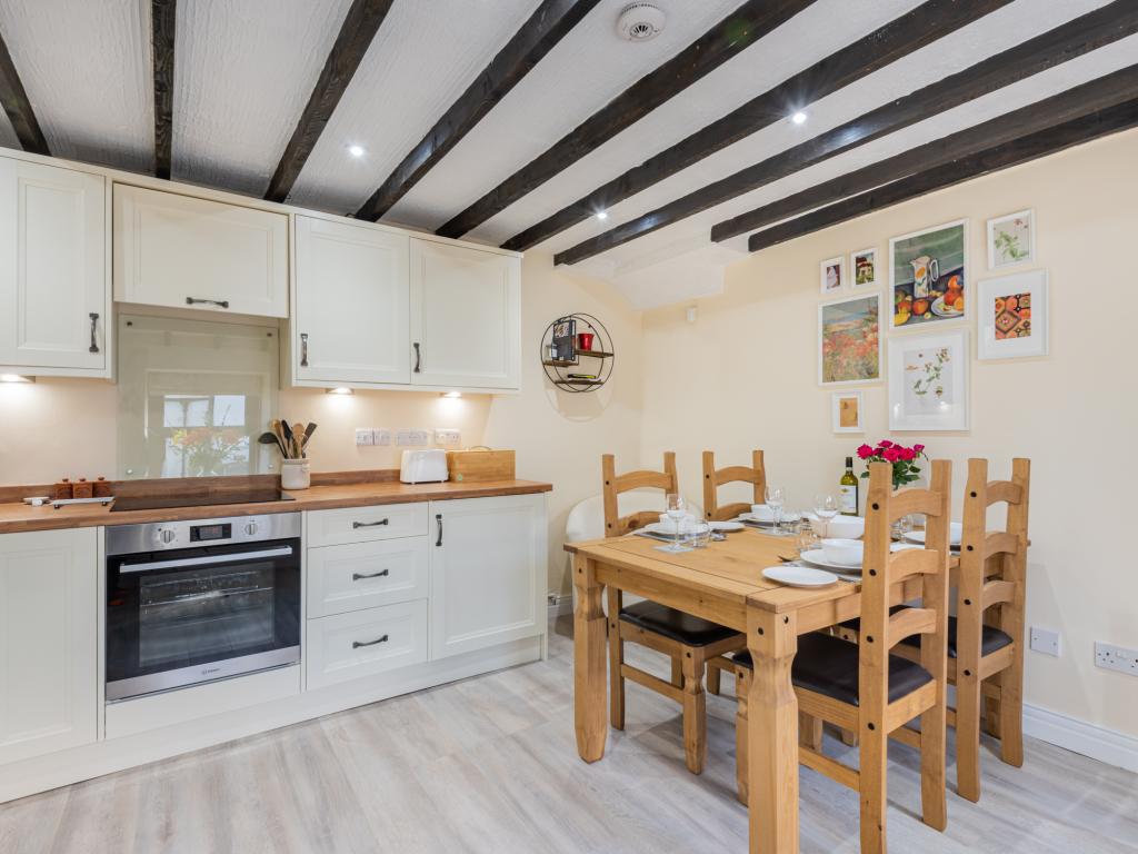 Barrony Cottage By Bassenthwaite, listing photograph 4