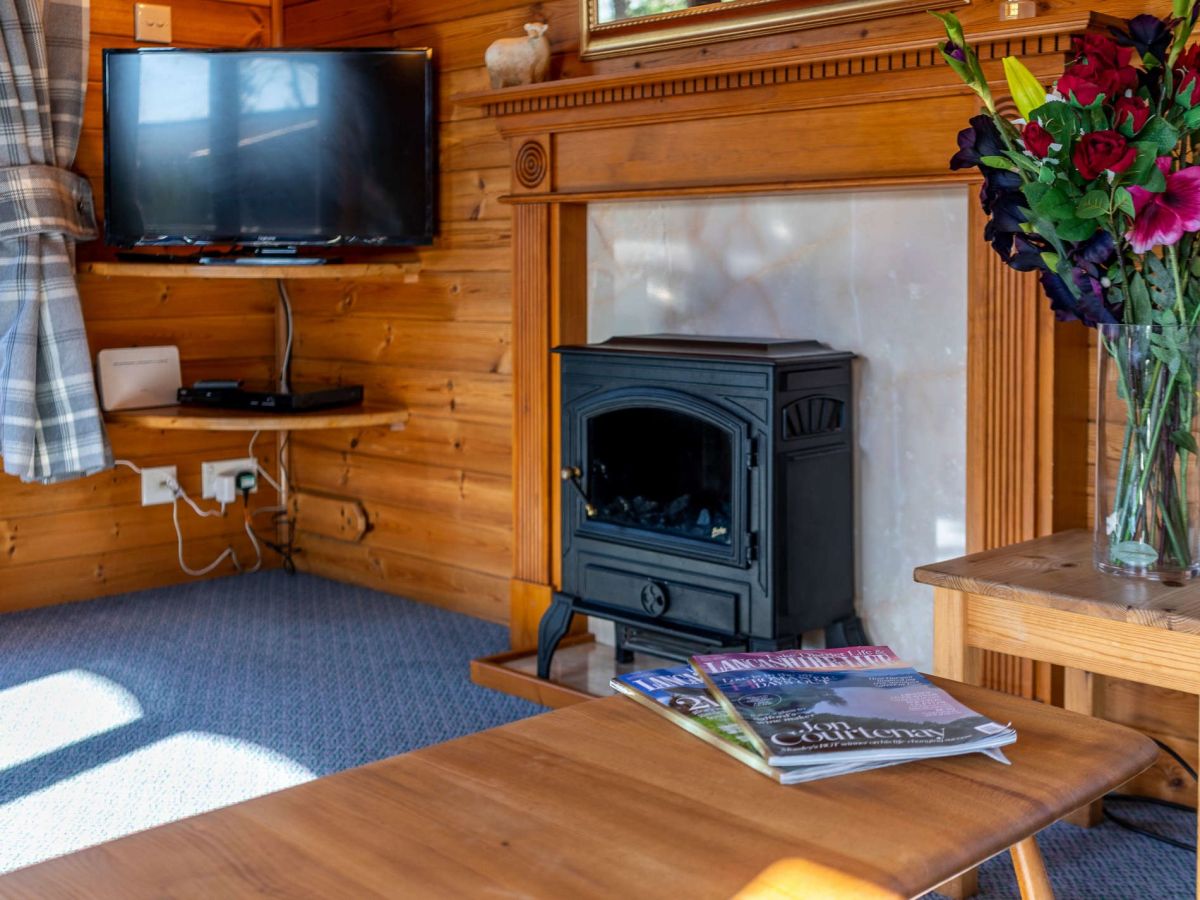 Bracken Lodge, listing photograph 5