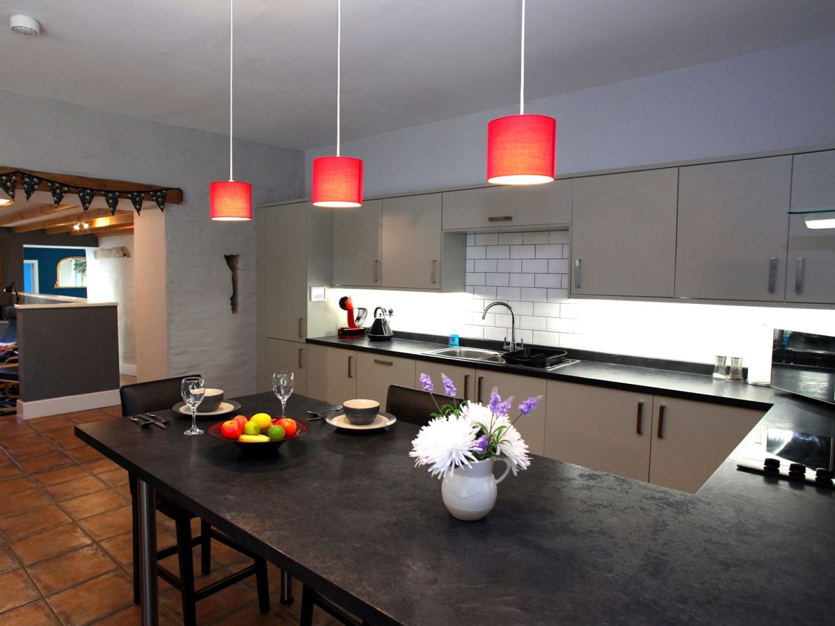 Red Kite House, listing photograph 11