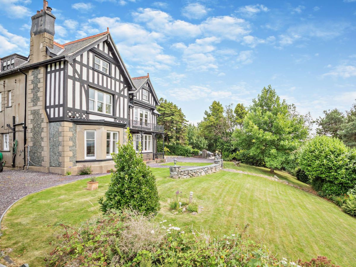 Plas Y Bryn Hall, listing photograph 2