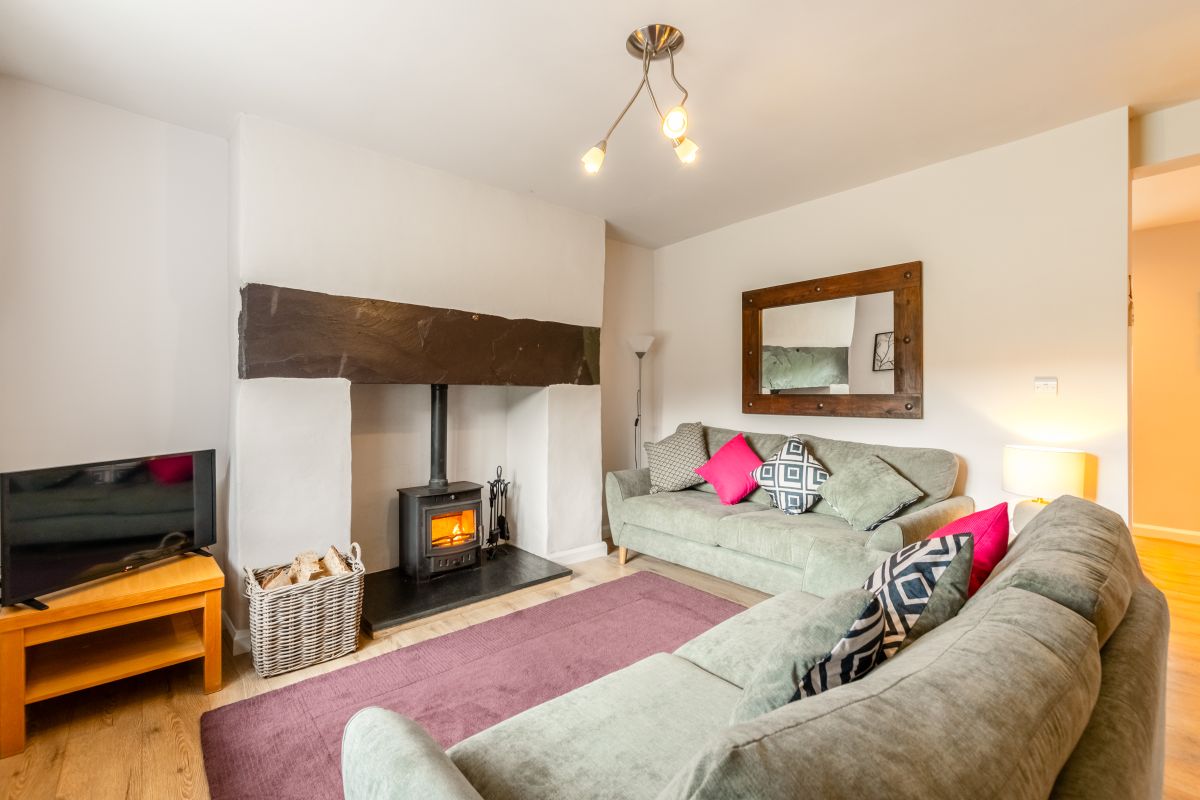 Carreg Cottage, listing photograph 5