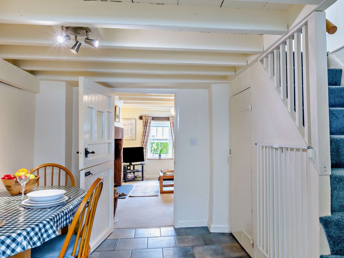 Middle Cragg Cottage, listing photograph 11