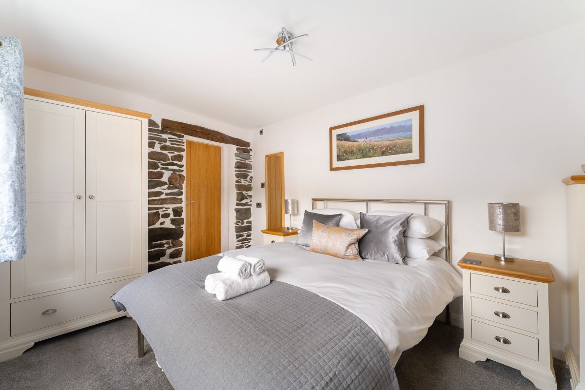 Simonstone, listing photograph 12