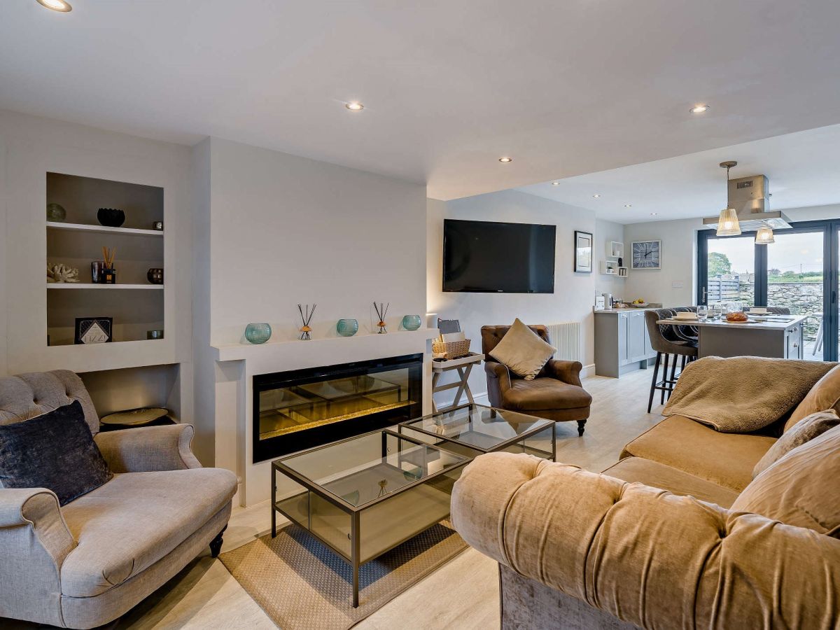 The Snug - Cartmel, listing photograph 2
