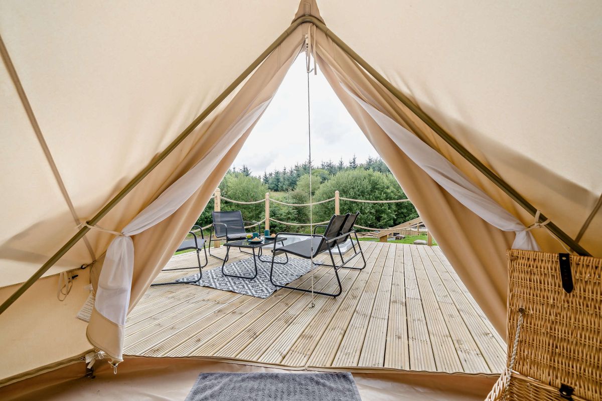 The Duck Tent, listing photograph 12