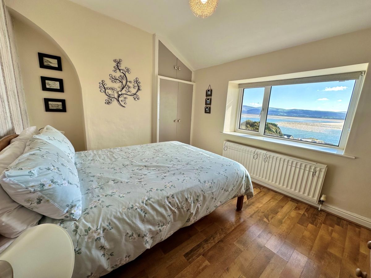 Cara Cottage, listing photograph 8
