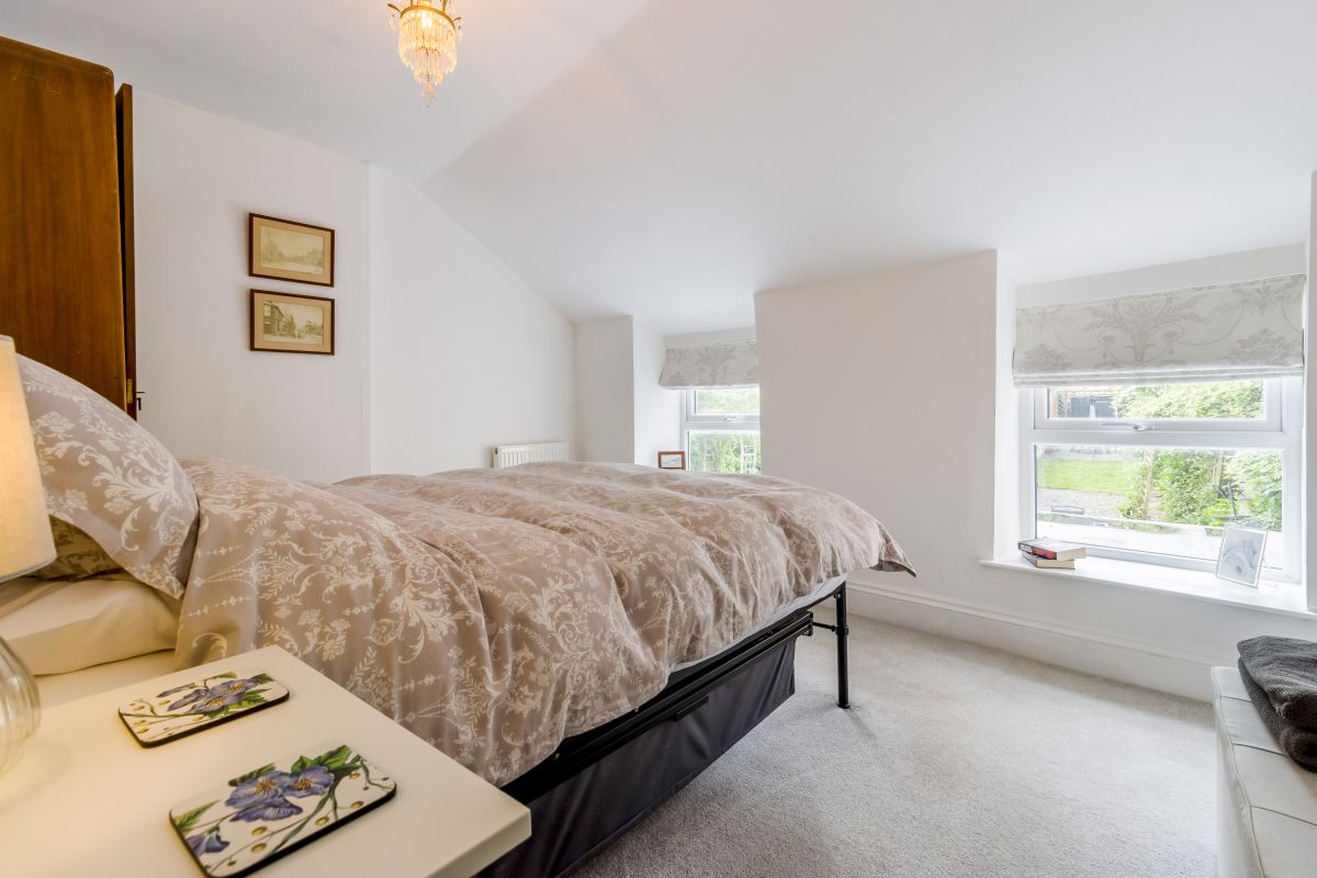 Bookend Cottage, listing photograph 12