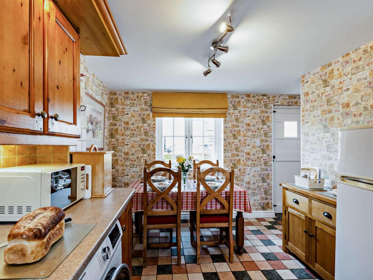 Merlin Cottage, listing photograph 3