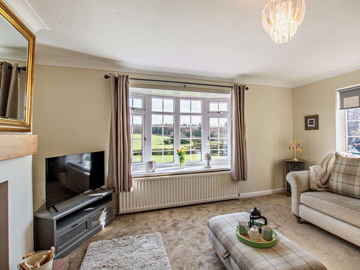 Stonecross View, listing photograph 4