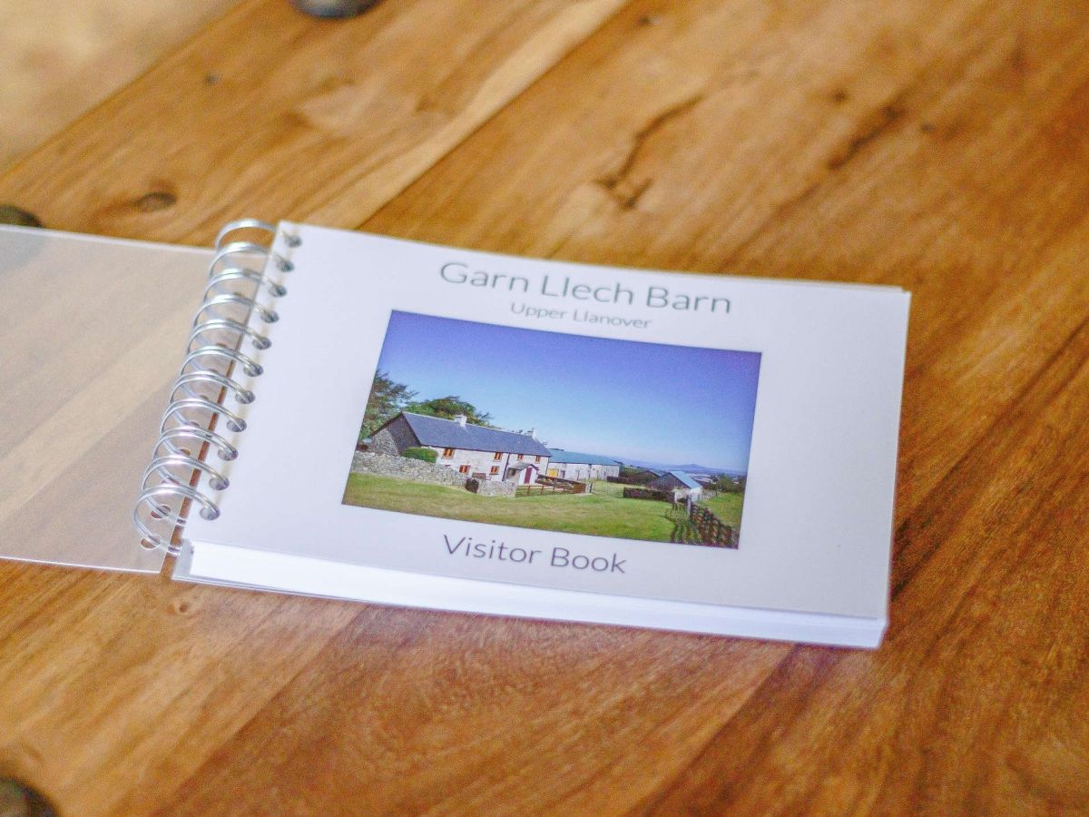 Garn-llech Barn, listing photograph 8