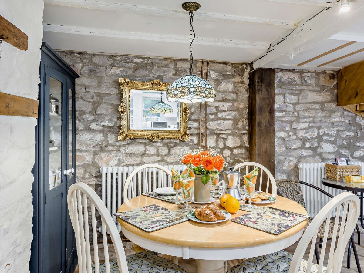 King Charles Cottage, listing photograph 11