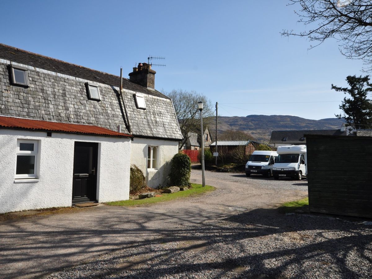 Cawdor Cottage, listing photograph 10