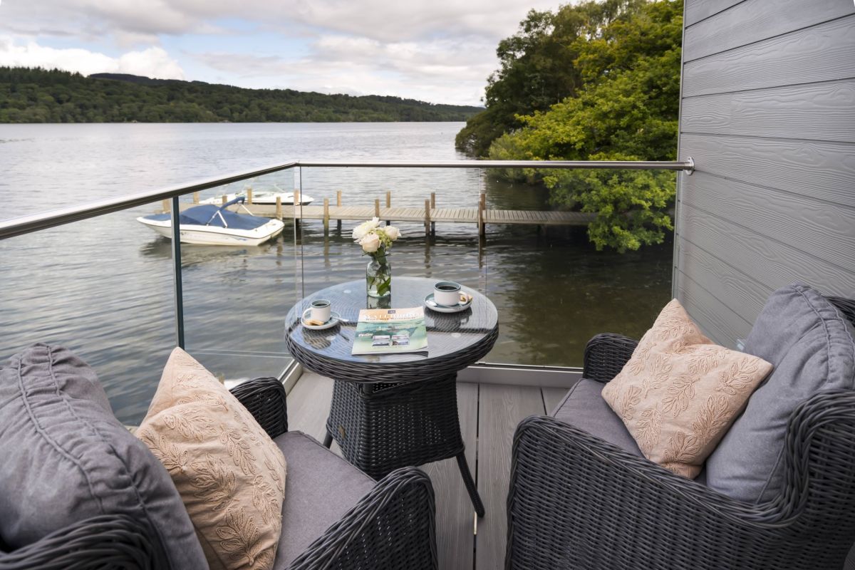Boathouse on Windermere, listing photograph 4