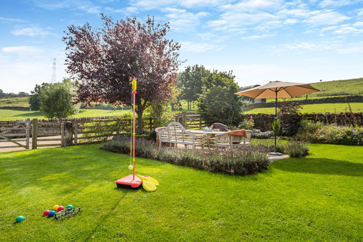 New Harborough Farm, listing photograph 6