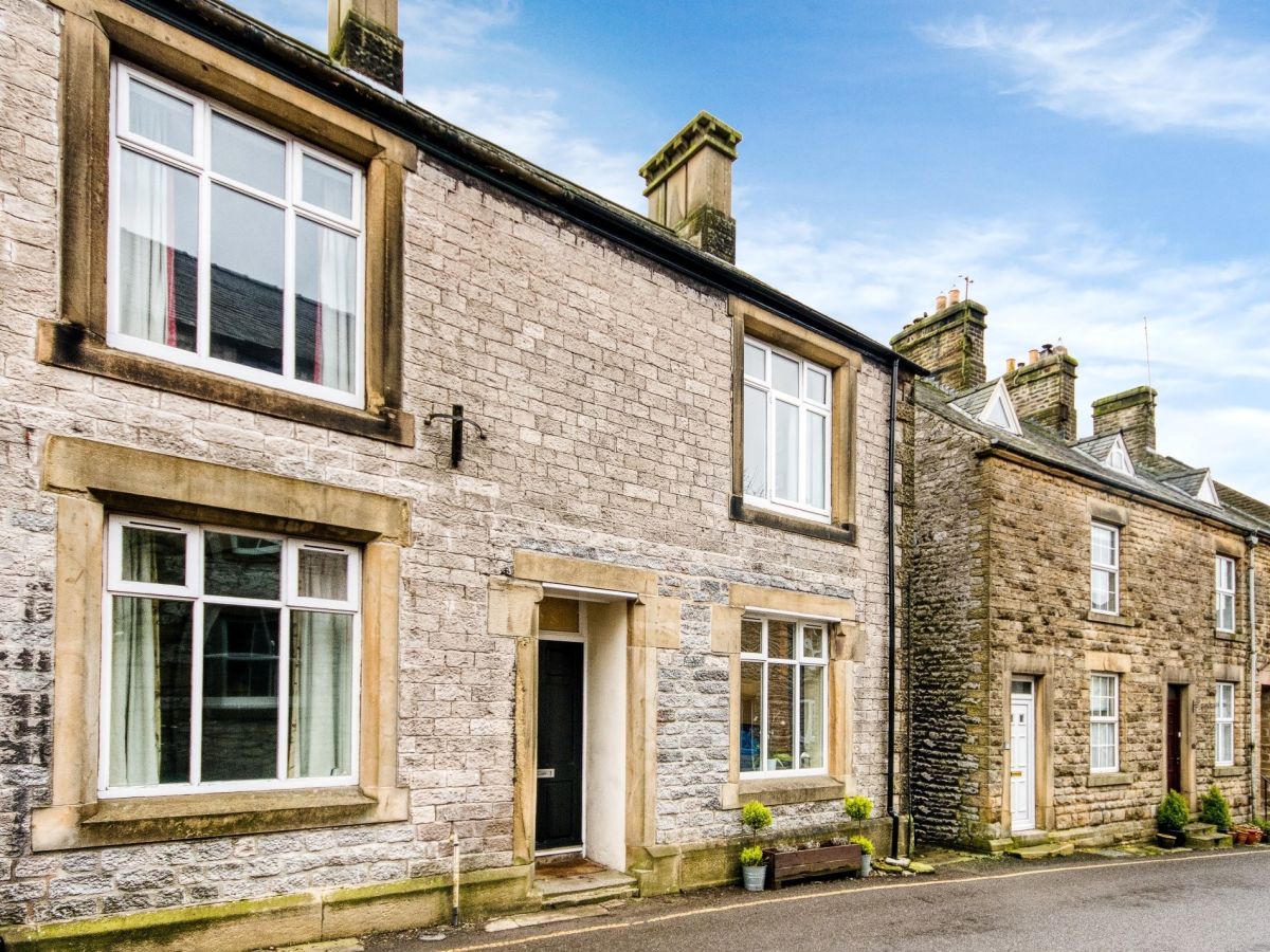Amber House