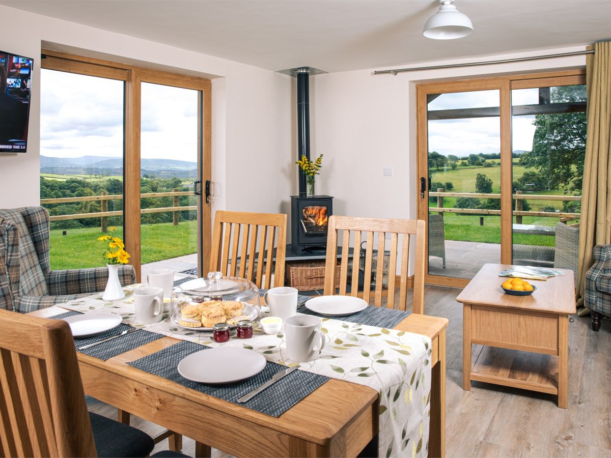 Daffodil Lodge, listing photograph 4