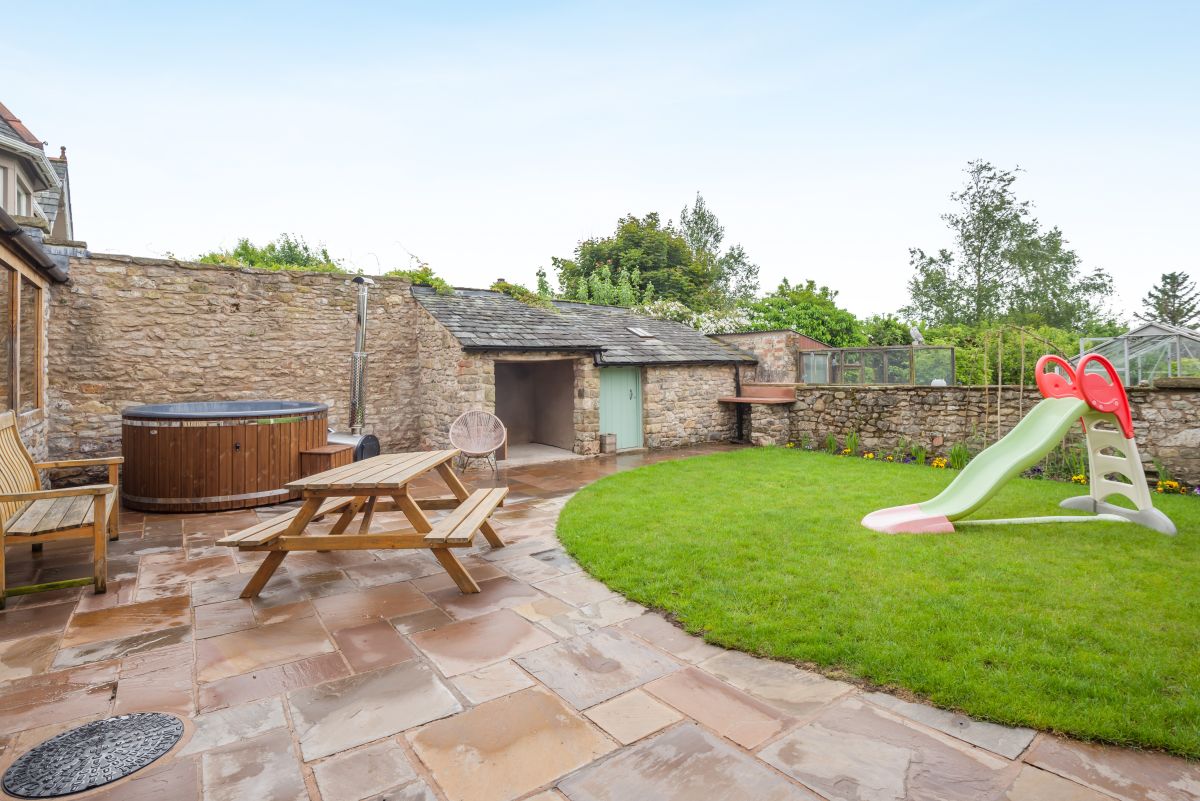 Croft House Stable, listing photograph 10