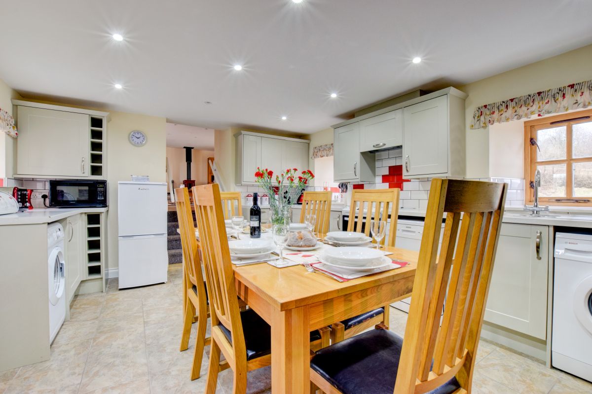 Onnen Fawr Cottage, listing photograph 8