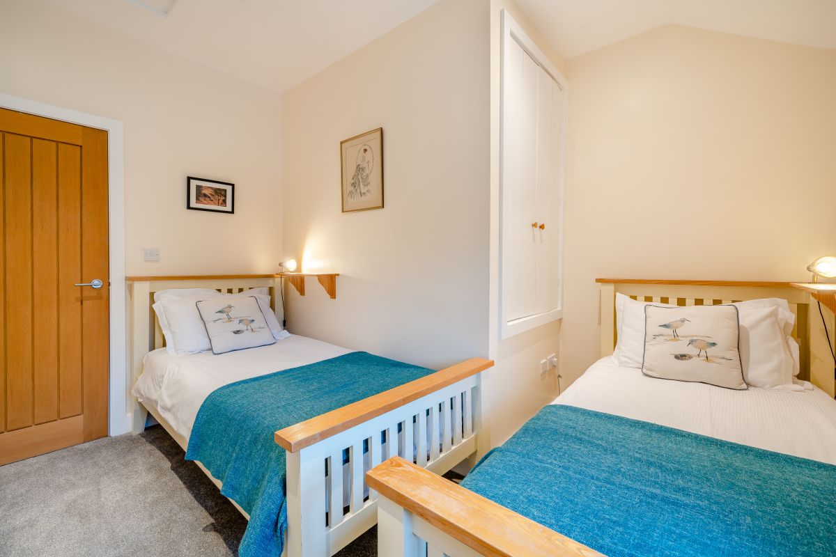 2 Orchard Cottages, listing photograph 12