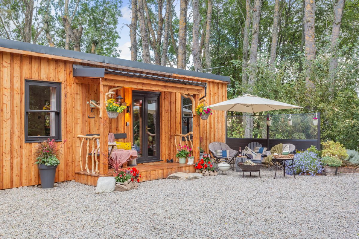Culcairn Cabin, listing photograph 3