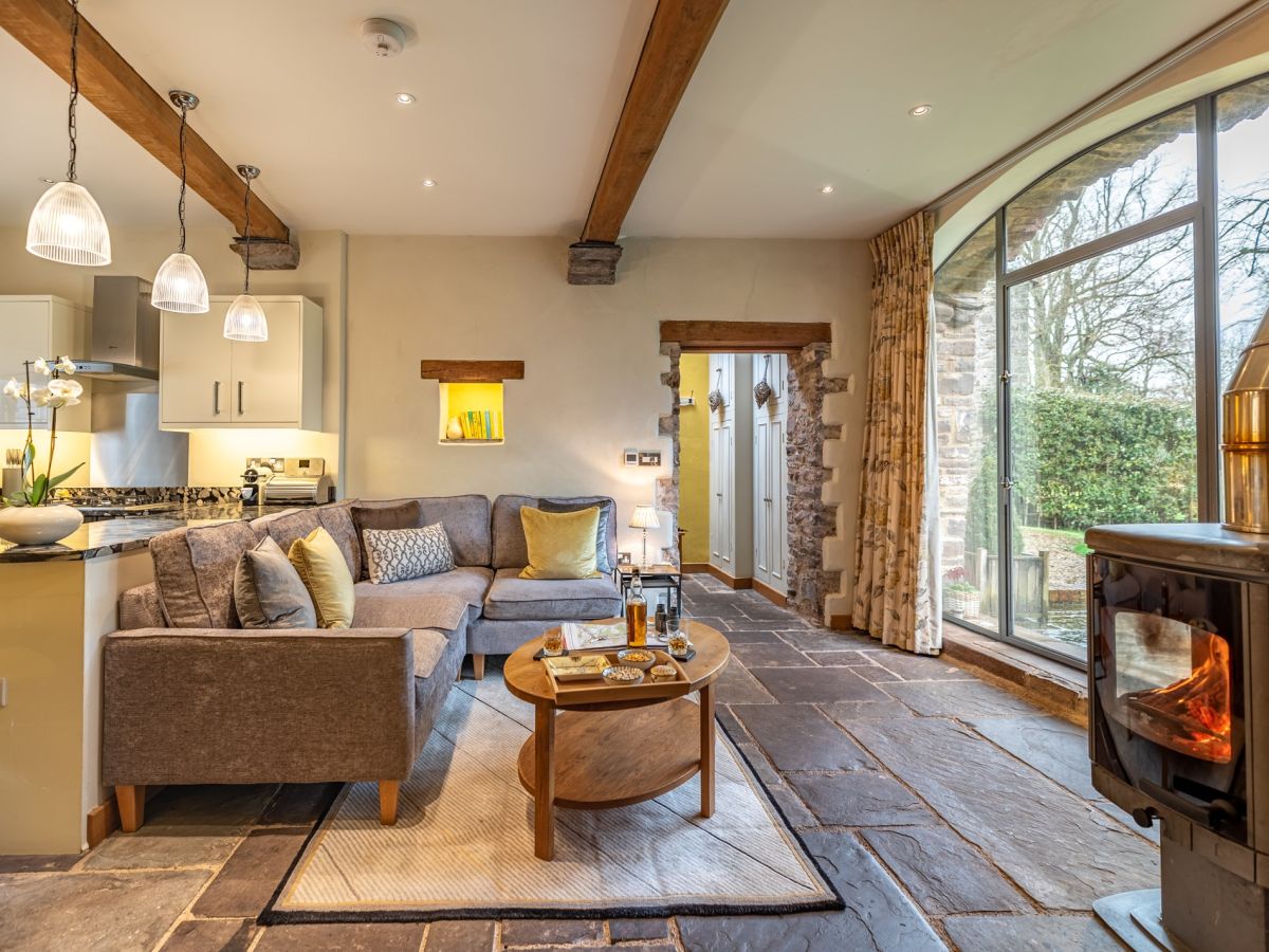 Cedar Cottage - Brecon Beacons, listing photograph 9