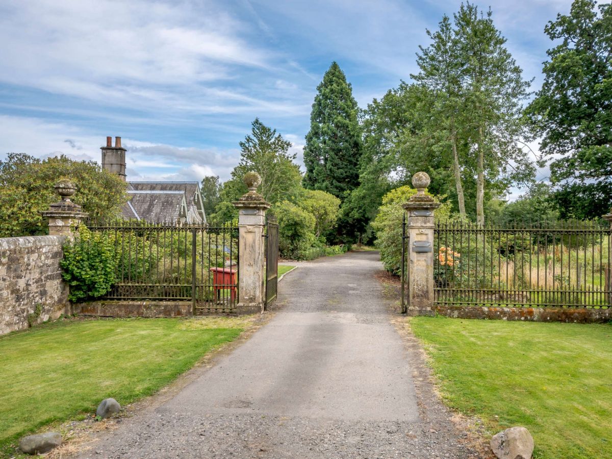 The Jacobite's Lodge, listing photograph 2