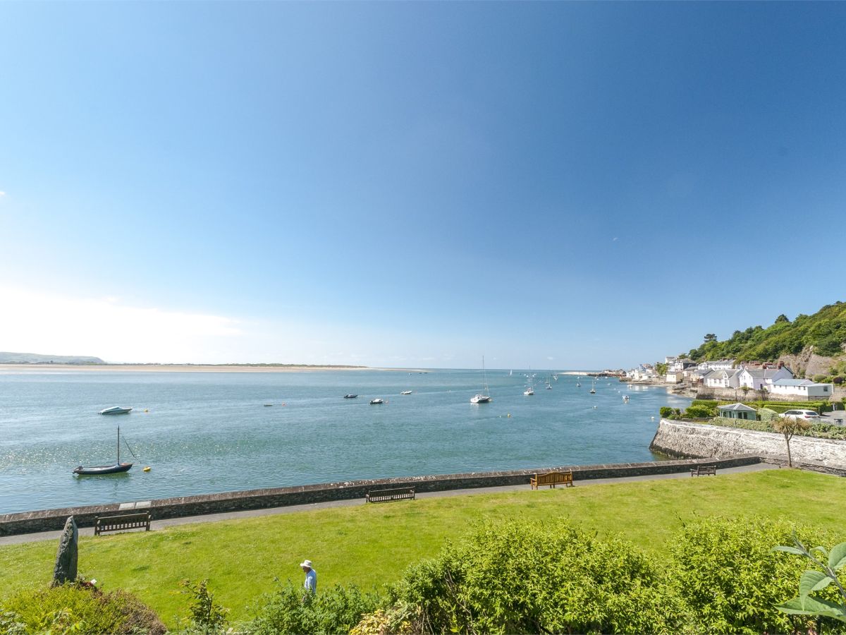 Rock Bottom - Aberdovey, listing photograph 12