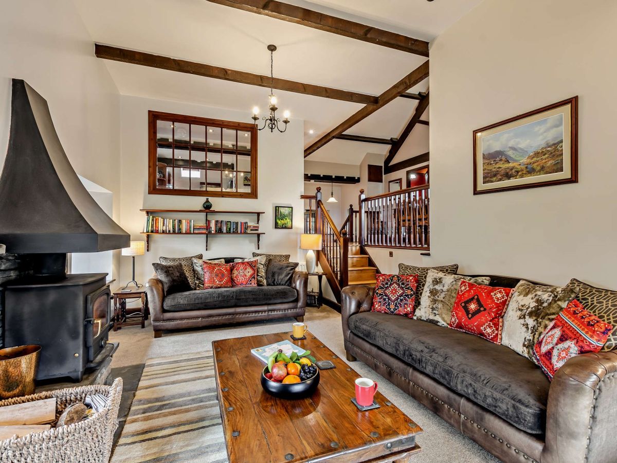 How Head House, listing photograph 7