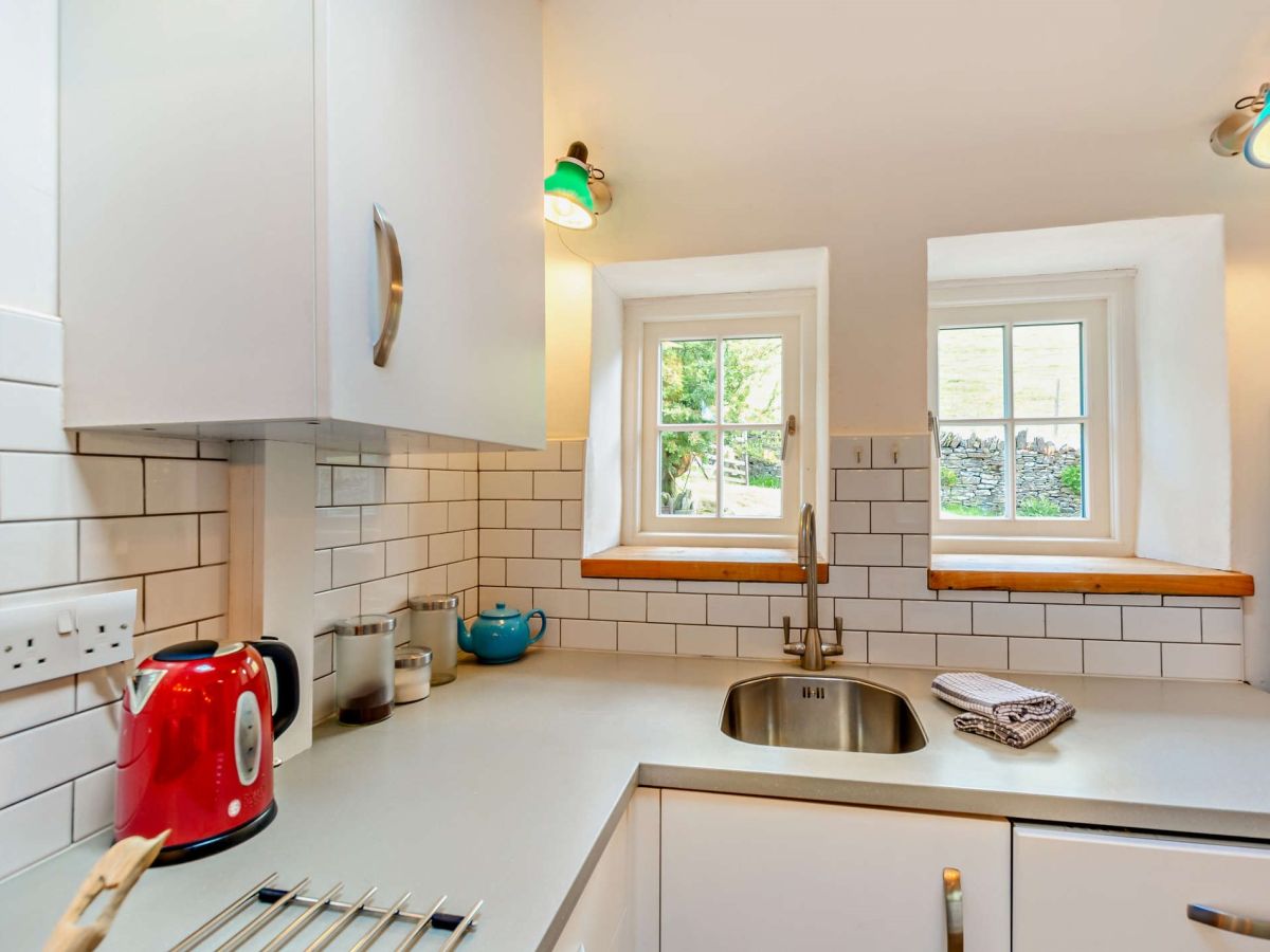 Darling How Cottage, listing photograph 8