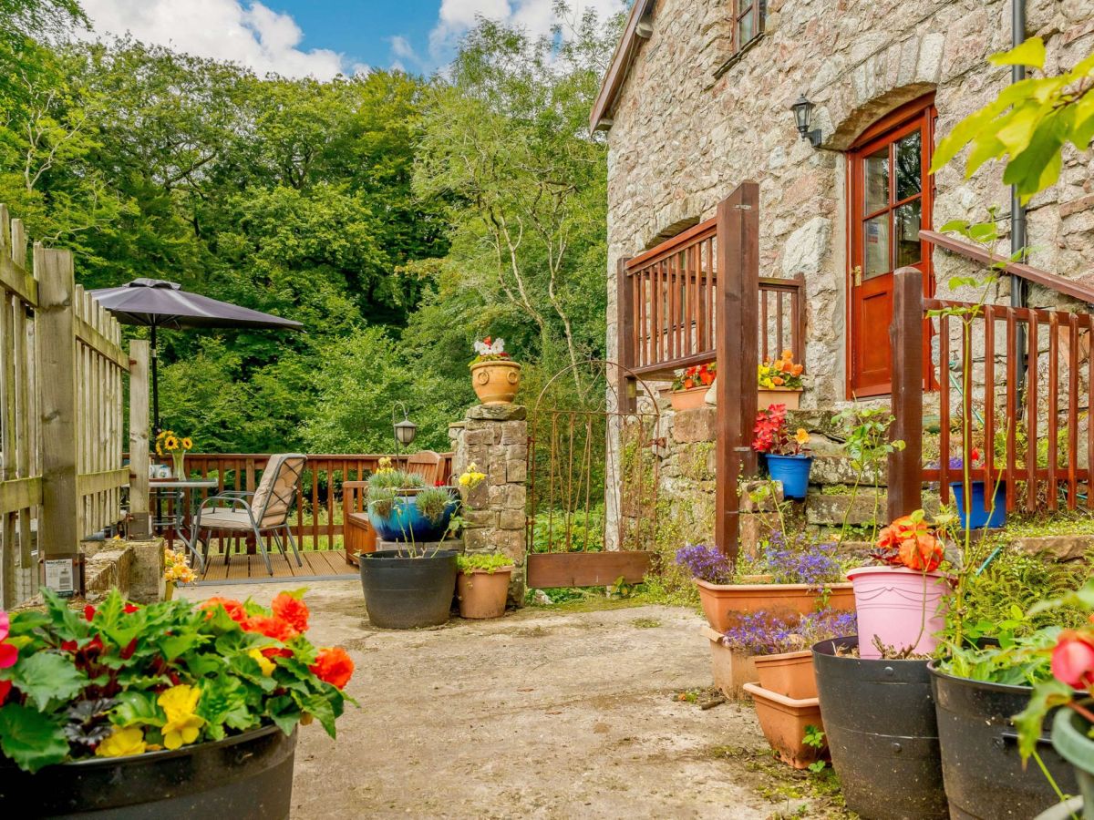Bobbin Mill Cottage, listing photograph 2