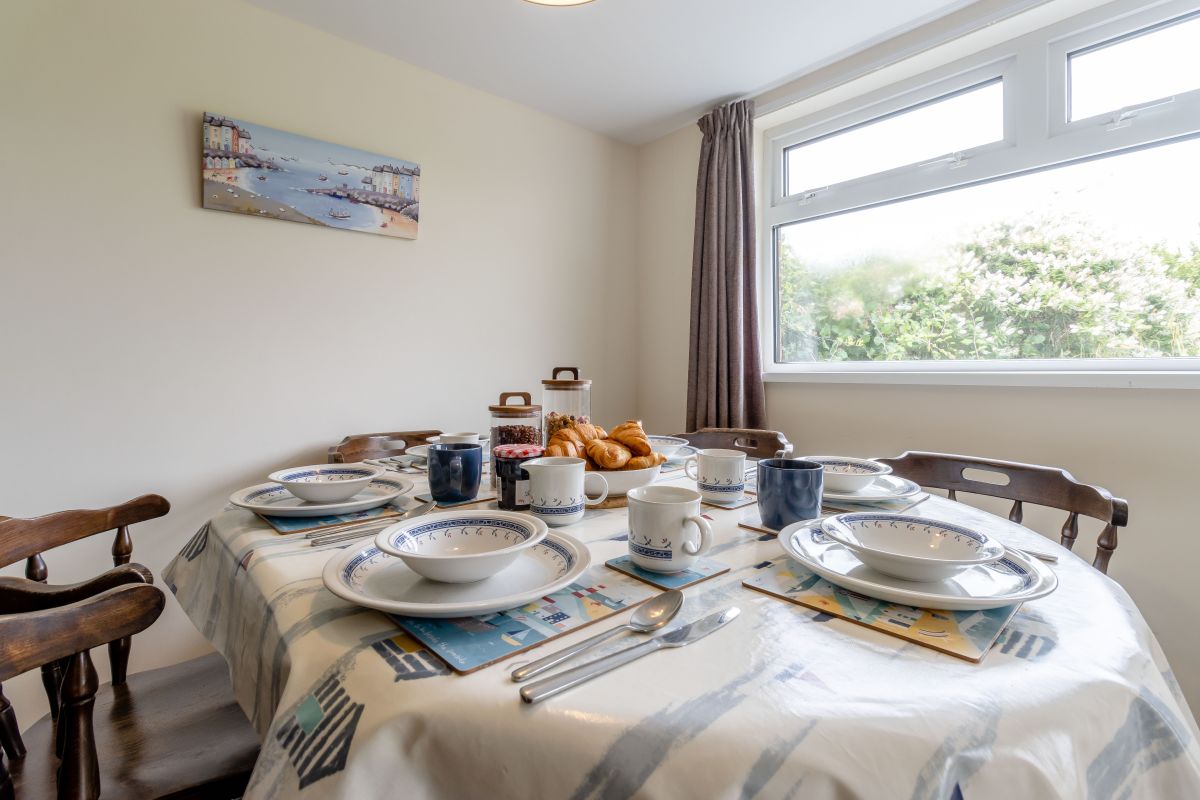 Fairbourne Bungalow, listing photograph 8