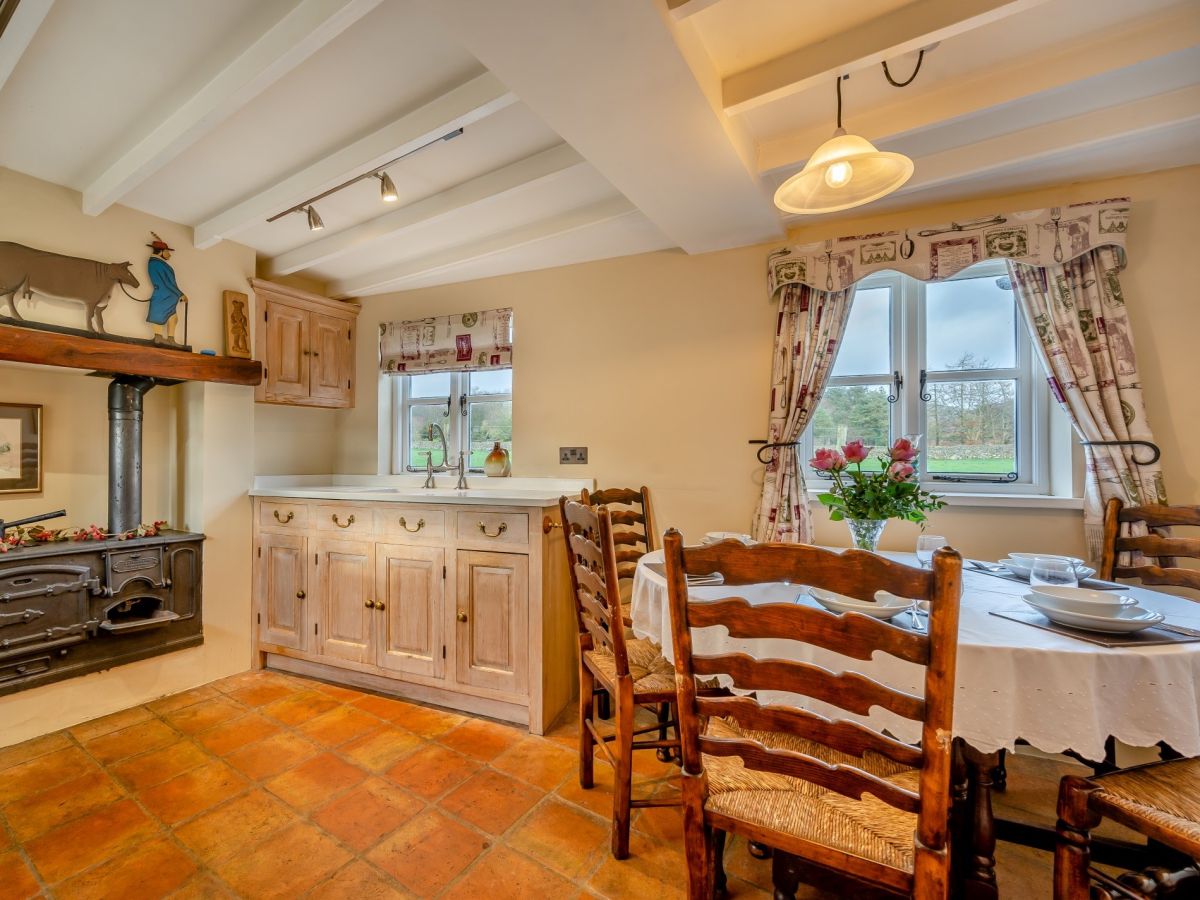 Lane End, listing photograph 6