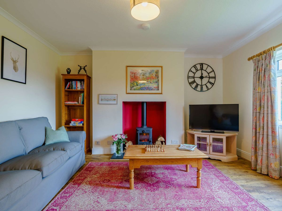 South Cottage - Blairgowrie, listing photograph 2