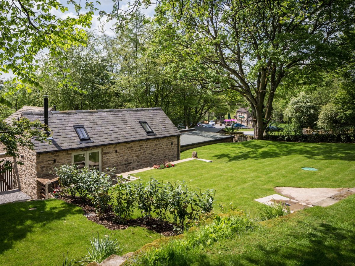 Peak Garden Cottage, listing photograph 11