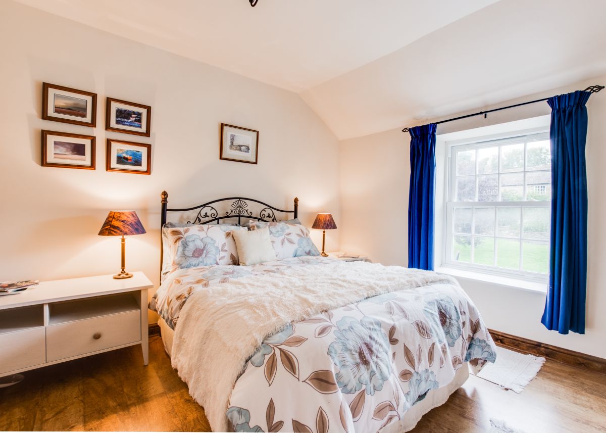 Myrtle Cottage, listing photograph 4